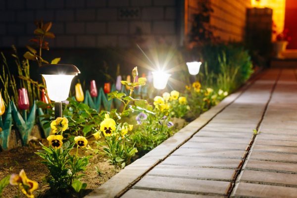 10-4-18-tips-for-enhancing-your-solar-lights-1